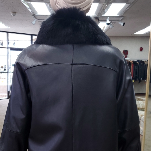 Black Full Length Lamb Leather Coat with Fox Fur - Picture 5 of 7